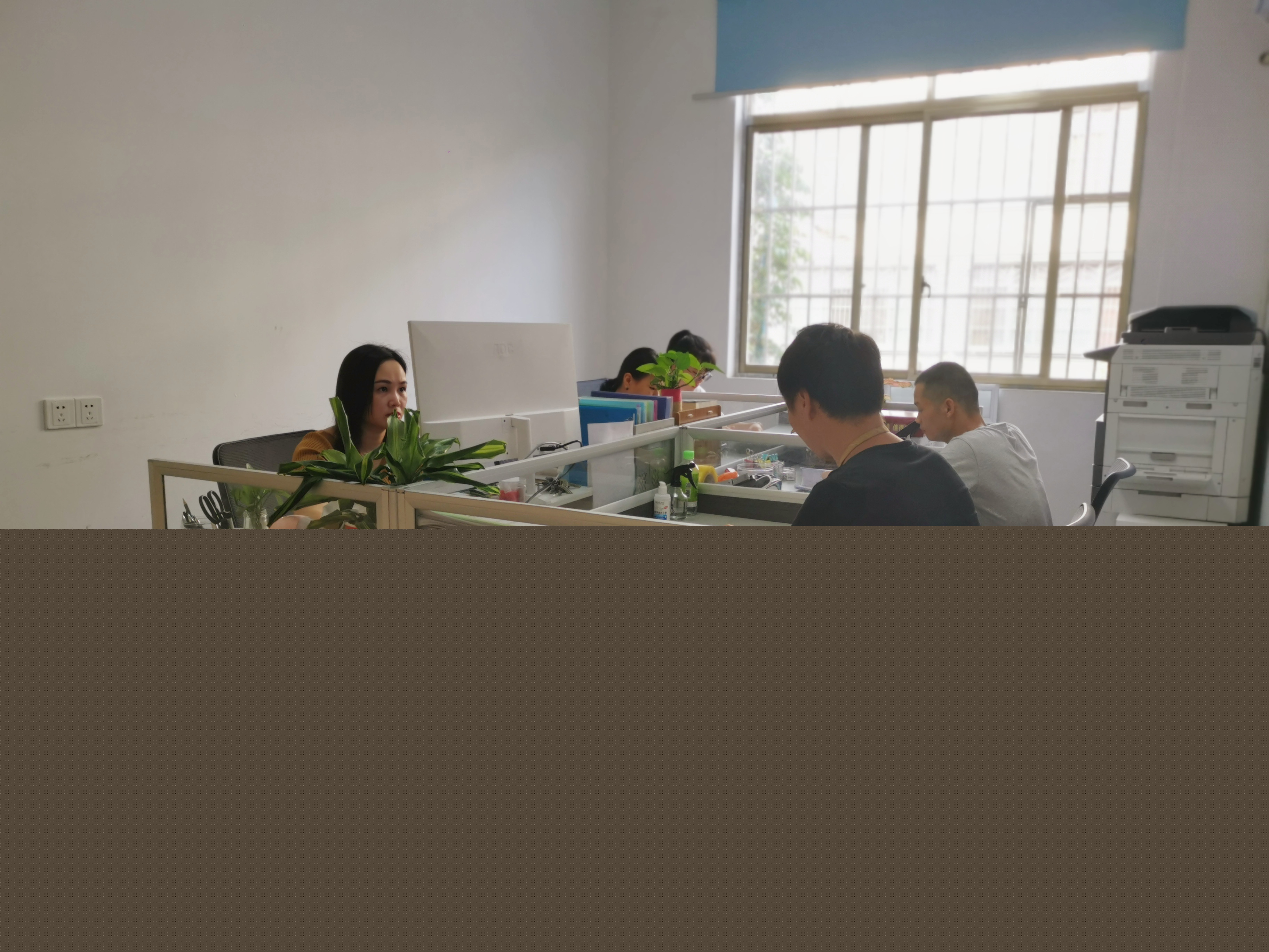 隆安分公司行政部(圖1)